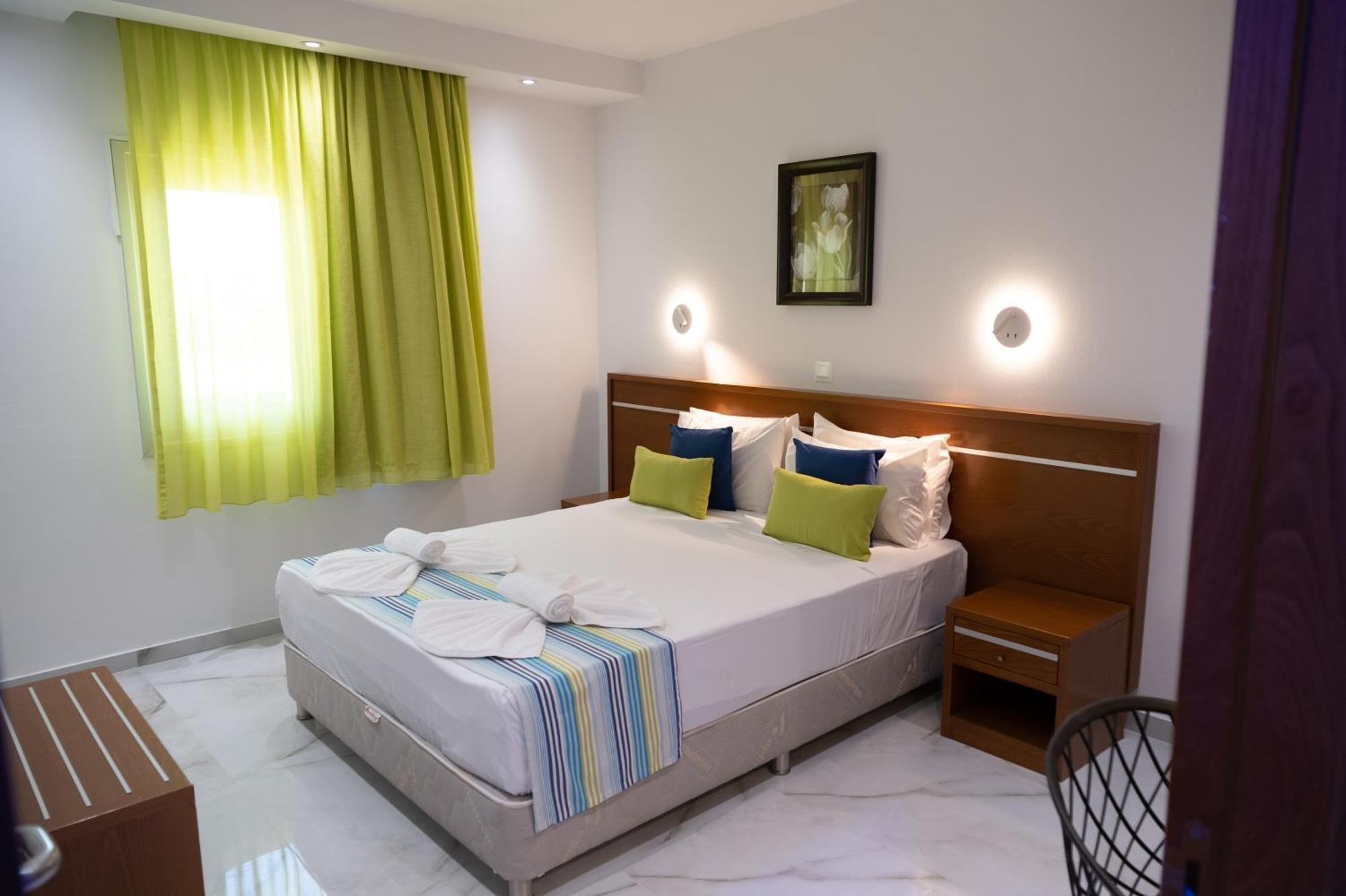 Loutsiana Deluxe Apts Ayia Napa Room photo